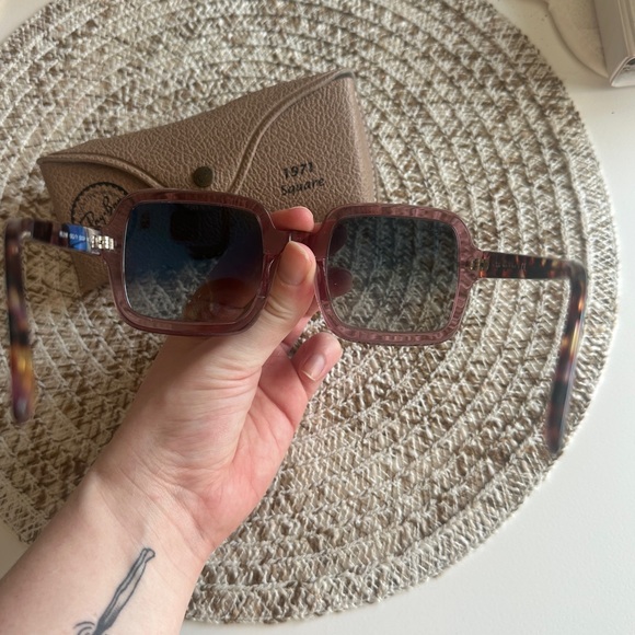 Ray-Ban square tortoise sunglasses - Picture 3 of 5